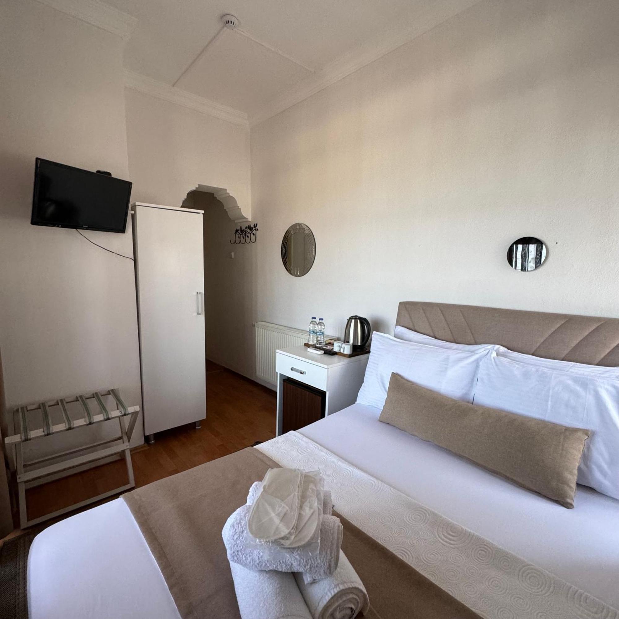 Soezer Otel Ayvalik Exterior foto