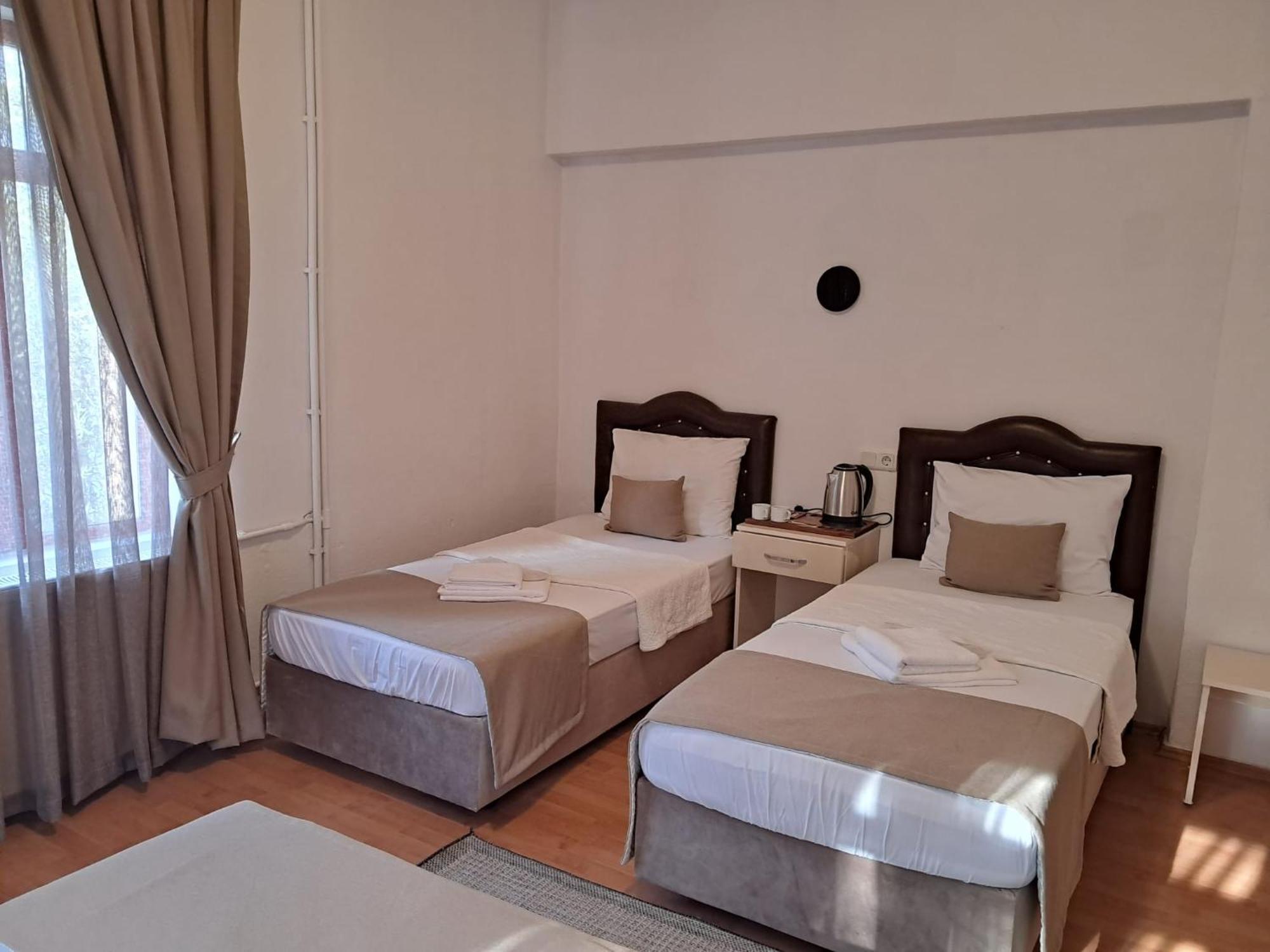 Soezer Otel Ayvalik Exterior foto
